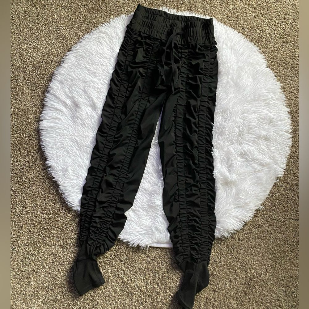 Agogie Wearable Resistance +40 Pants Black Stretchy Womens Size PM Petite Medium